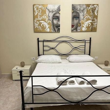 הוילה San Felice a Cancello Rose House מראה חיצוני תמונה