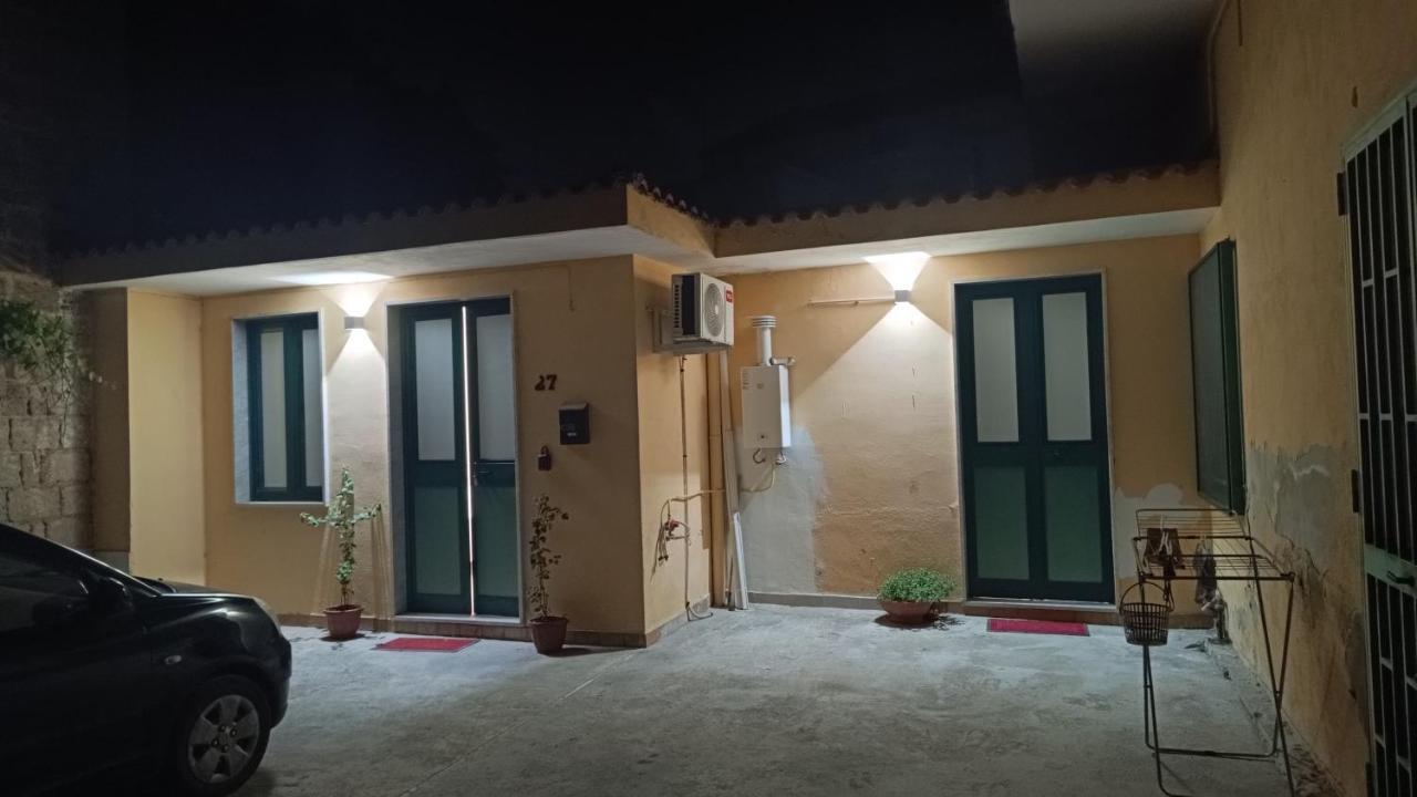 הוילה San Felice a Cancello Rose House מראה חיצוני תמונה